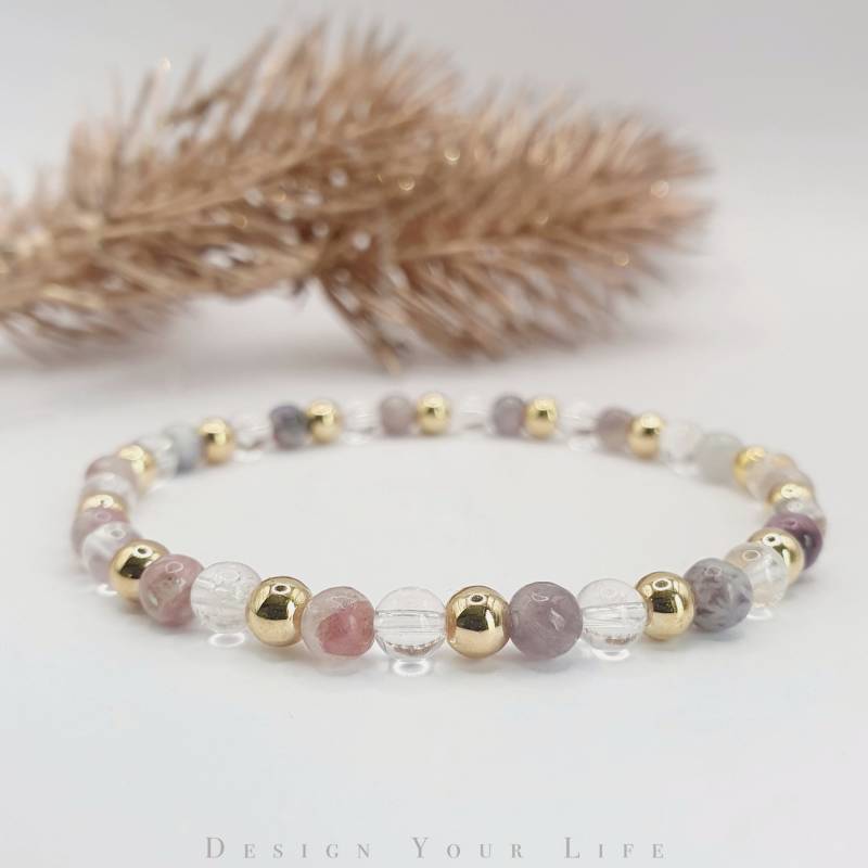 sternzeichen Armband Löwe Aus Den Edelstein Perlen Bergkristall Und Turmalin Mit Goldenen Hämatitperlen - Perlenarmband Natursteinperlen von EGELUX