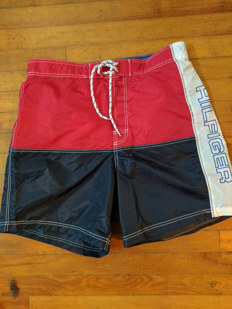 Vintage 90Er Jahre Tommy Hilfiger Boardshorts Badeshorts Xxl Vintage 90Er Jahre Tommy Hilfiger Boardshorts Badeshorts Xxl von EGMobileThrift