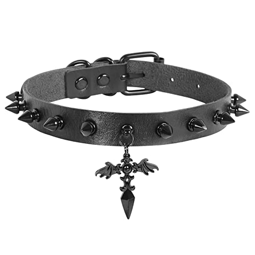 EIGSO Punk Leder Nieten Choker Halsband für Frauen Männer Emo Gothic Flügel Kreuz Anhänger Halskette für Frauen Männer von EIGSO