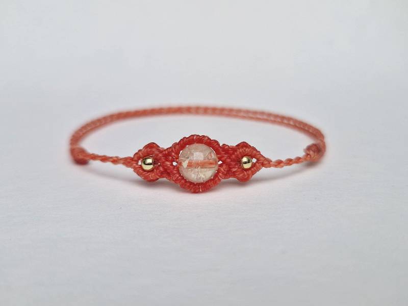 Dezentes Heilsteinarmband, Makramee Armband Mit Edelstein, Geburtssteinarmband, Heilsteinarmband von EINZIGARTIGbySteffi