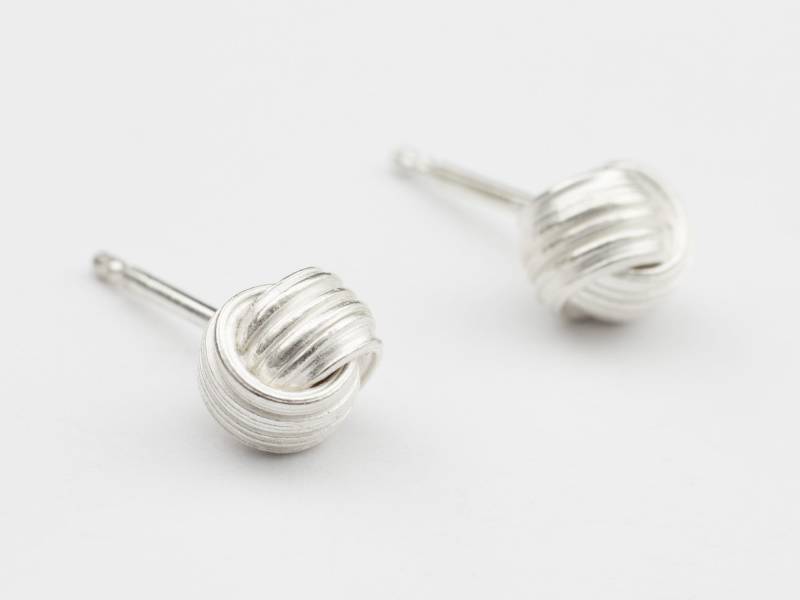 Ausgefallene Ohrringe "Knoten" Ohrstecker Silber Geschenk Freundin Frau Braut Außergewöhnliche Statement Ausgefallener Schmuck von EISROSE