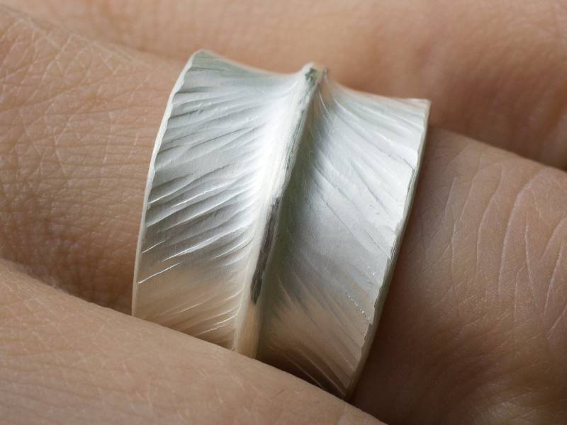Breiter Ring Silber Ausgefallene Ringe Silberschmuck Schmuck Außergewöhnliche Gehämmerte Statement-Ringe Größe 50-70 von EISROSE
