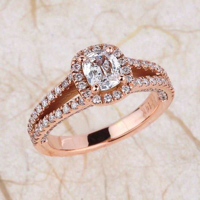 1.70Ctw Längliche Kissen Geschnitten Avantgarde Halo Verlobungsring in 14 K Rose Gold von EJCOLLECTIONS