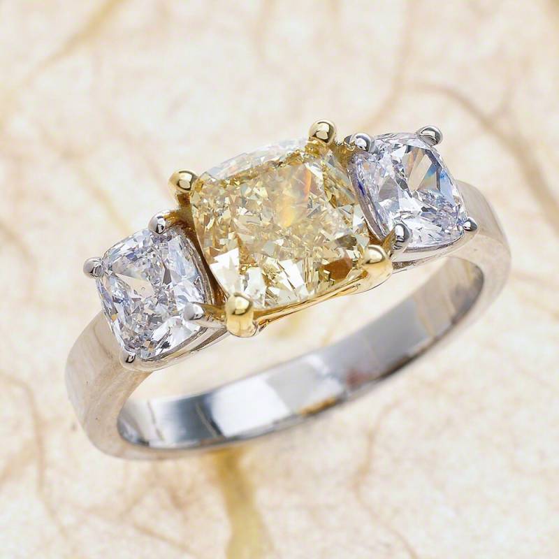 Natürliche Phantasie Gelben Kissen Platin-Verlobungsring - 3.30Ctw Gelbe Diamond Diamant Platin & Gelb Gold Gia Zertifiziert von EJCOLLECTIONS