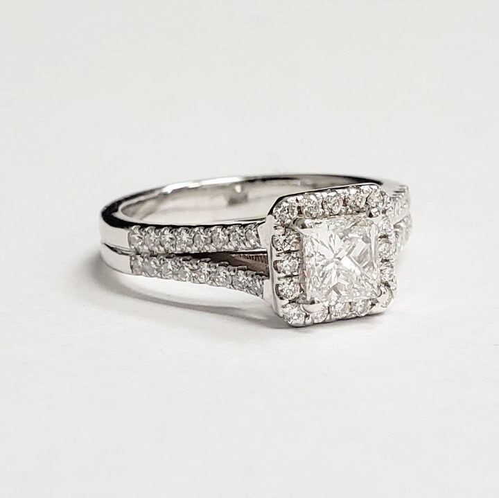 Prinzessin Schnitt Diamant-Verlobungsring/Diamant Halo Verlobungsring Weißgold April Birthstone von EJCOLLECTIONS