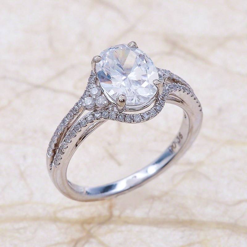 Weißgold Verlobungsring - Moissanit 9x7 14K Massivgold von EJCOLLECTIONS