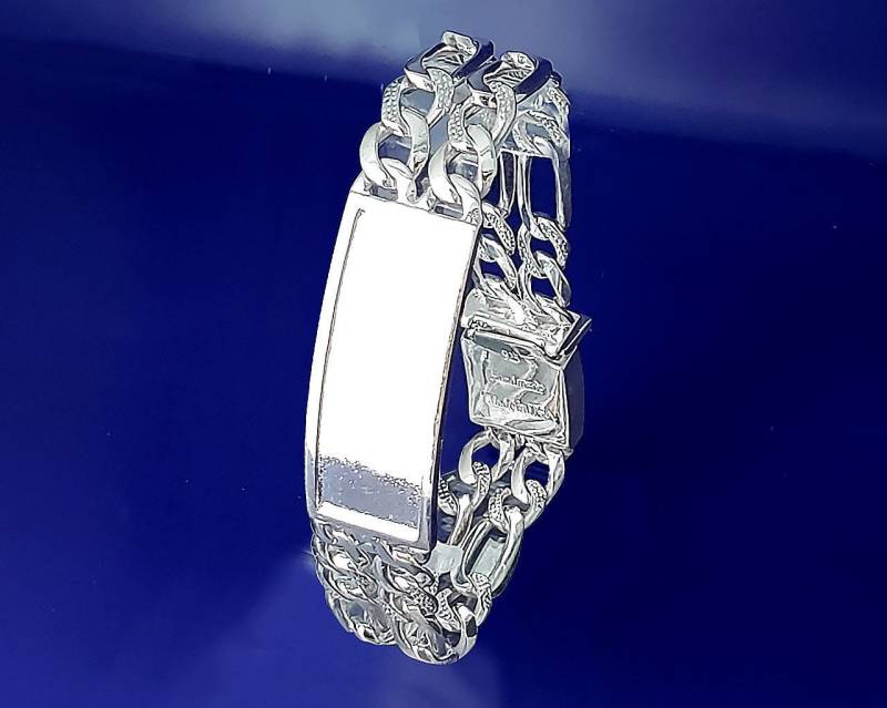 16 Mm Massives Sterling Silber Double 2 Row Nugget Style Figaro Link Id Armband Handarbeit in Usa 40 Gramm 16 Mm Massives Sterling Silber Double 2 Row Nugget Style Figaro Link Id Armband Handarbeit in Usa 40 Gramm von EJewelryPlus