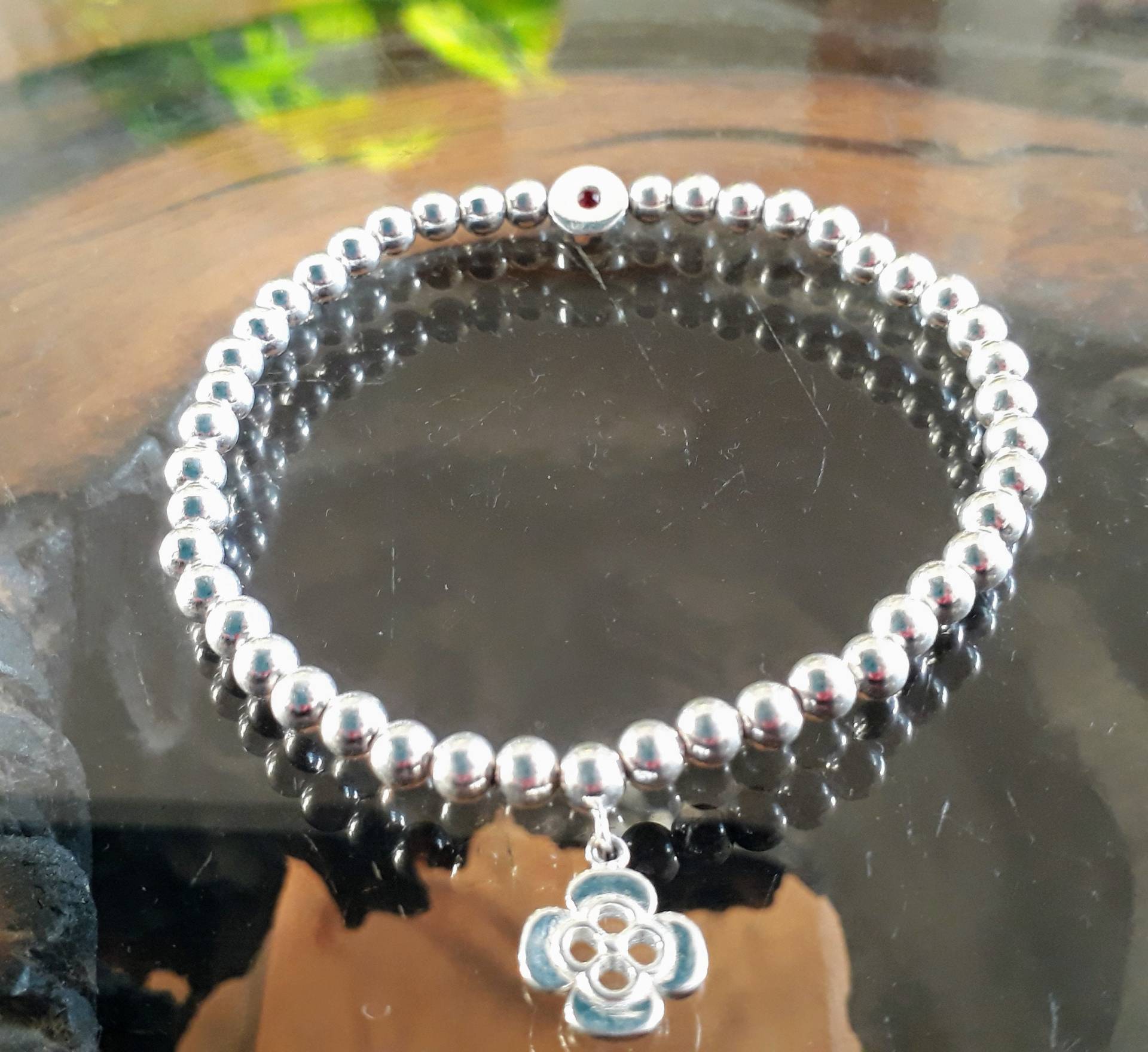 sterling Silber Armband Mit Blumencharme von EKJewelleryuk