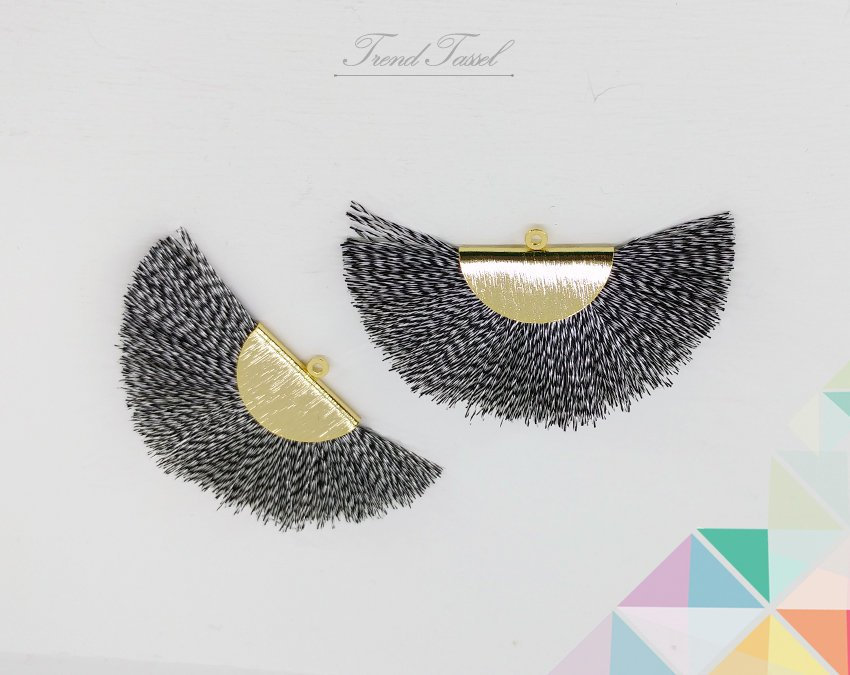 2 Stk - 2" Seide, Chevron Schwarz, Art Silk Drop Brushd Halbkreiskappe, Fan Quaste Schmuck Halskette, Ohrringe, Armband [ Et0016-Cb ] von EKKLENsupply