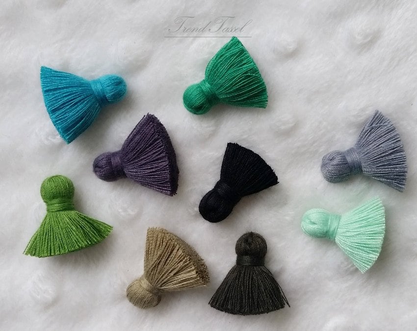 2 Stück - 0, 7" Chubby Baumwolle Quaste, Grün Gray Thema, Ohne Sprungring [ Et0007 ] von EKKLENsupply