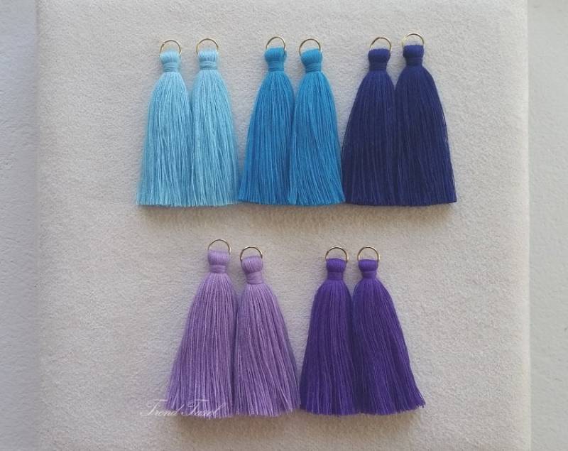 2 Stück - 2, 4" Lange Baumwollquaste, Blau Lila Thema, Ohne Sprung Ring, Von Hand Gefertigt Charme Liefert [Et0003] von EKKLENsupply