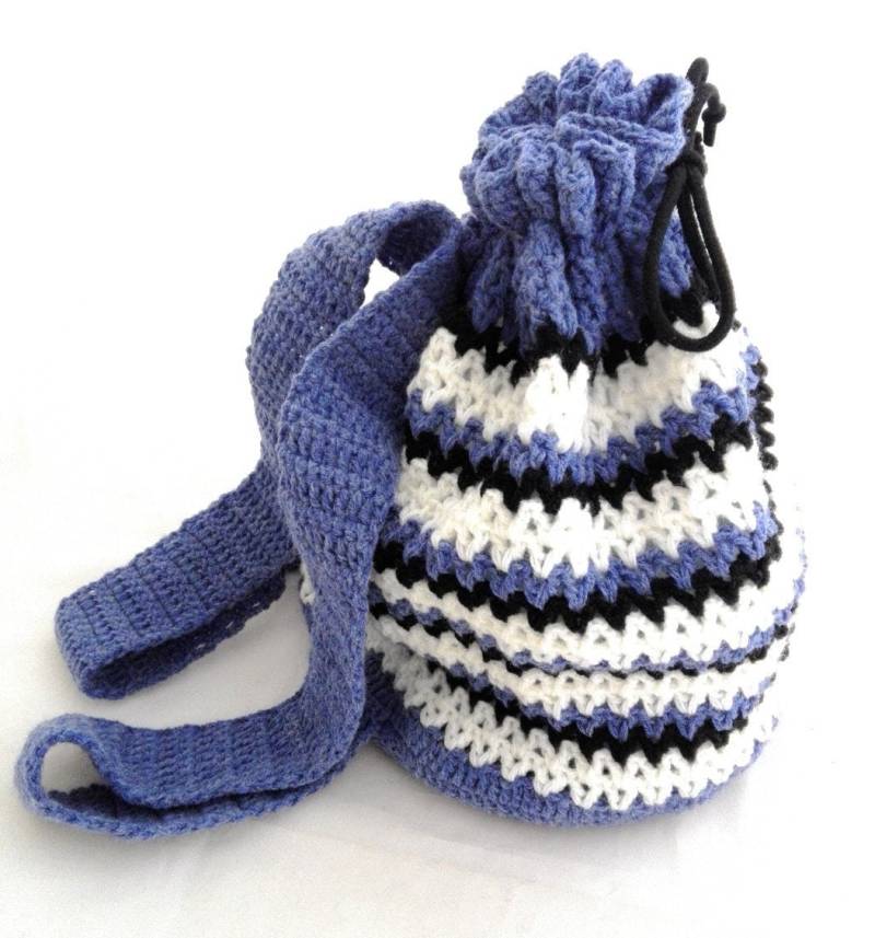 El Burro Rucksack 35 X 36 cm Damentasche Schultertasche Umhängetasche Landhaus Tasche Handarbeit Made in Germany Gehäkelt Häkeltasche von ELBURROkreativ