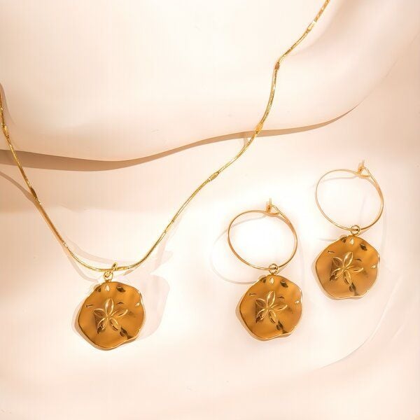 ELEKTROPULLI Superfeine zeitlose Kette 1mm schmal mit Anhänger, Set mit Ohrringen von ELEKTROPULLI