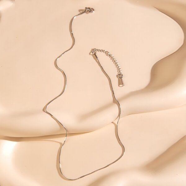 ELEKTROPULLI Superfeine zeitlose Kette 1mm schmal und optimal kombinierbar von ELEKTROPULLI