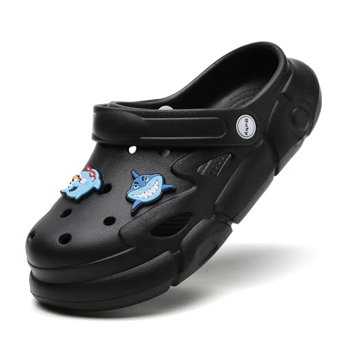 Kinder Clogs Sandalen Hausschuhe – Eva Gartenschuhe mit Haifisch-Deko, rutschfeste Sommer Slipper Jungen Mädchen Black-26-27 von ELIOGN