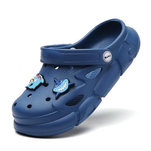Kinder Clogs Sandalen Hausschuhe – Eva Gartenschuhe mit Haifisch-Deko, rutschfeste Sommer Slipper Jungen Mädchen Blue-26-27 von ELIOGN