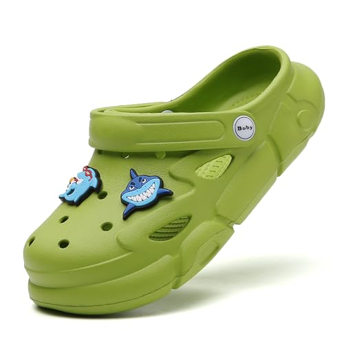 Kinder Clogs Sandalen Hausschuhe – Eva Gartenschuhe mit Haifisch-Deko, rutschfeste Sommer Slipper Jungen Mädchen Green-24-25 von ELIOGN