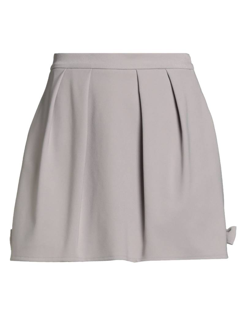 ELISABETTA FRANCHI Shorts & Bermudashorts Damen Hellgrau von ELISABETTA FRANCHI