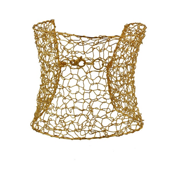 Großes Armband, Die "Susanne" in Gestrickt Vergoldet Versilbert Silber/Gold. Für Das Wild Großes Armband, Die "Susanne" in Gestrickt Vergoldet Versilbert Silber/Gold. Für Das Wild von ELIZdk