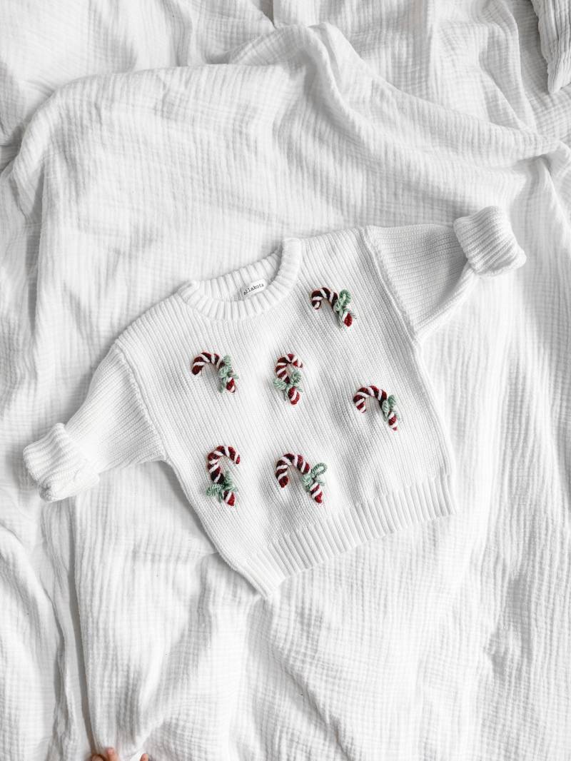 Handbestickter Baby-Weihnachtspullover Mit Zuckerstangen | Strickpullover Für Babys Geschenk Zur Weihnachtszeit Handmade von ELLAKOTAmade