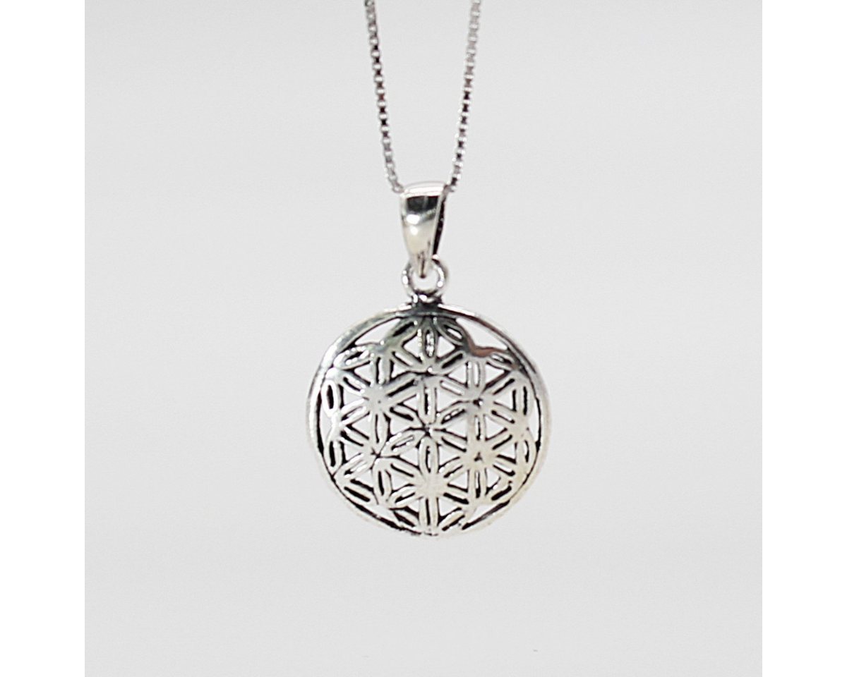 ELLAWIL Silberkette Kette mit Mandala Anhänger Damen Halskette Mädchen Glücksbringer (Kettenlänge 40 cm, Sterling Silber 925), inklusive Geschenkschachtel von ELLAWIL