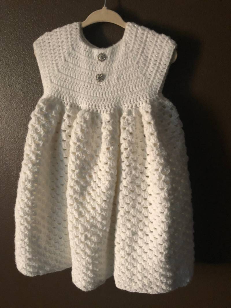 Gehäkelter Anlass Baby Kleid von ELSAMLUCKCROCHET