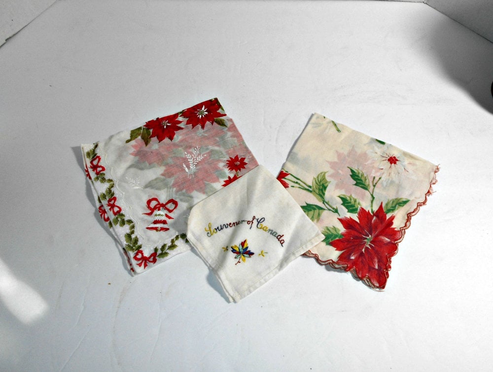 Altes Weihnachtstaschentuch, Kanada-Souvenir-Taschentuch, Weihnachtsstern-Weihnachtstaschentuch, Poinsettia-Taschentuch Altes Weihnachtstaschentuch, Kanada-Souvenir-Taschentuch, Weihnachtsstern-Weihnachtstaschentuch, Poinsettia-Taschentuch von EMClassyDesigns