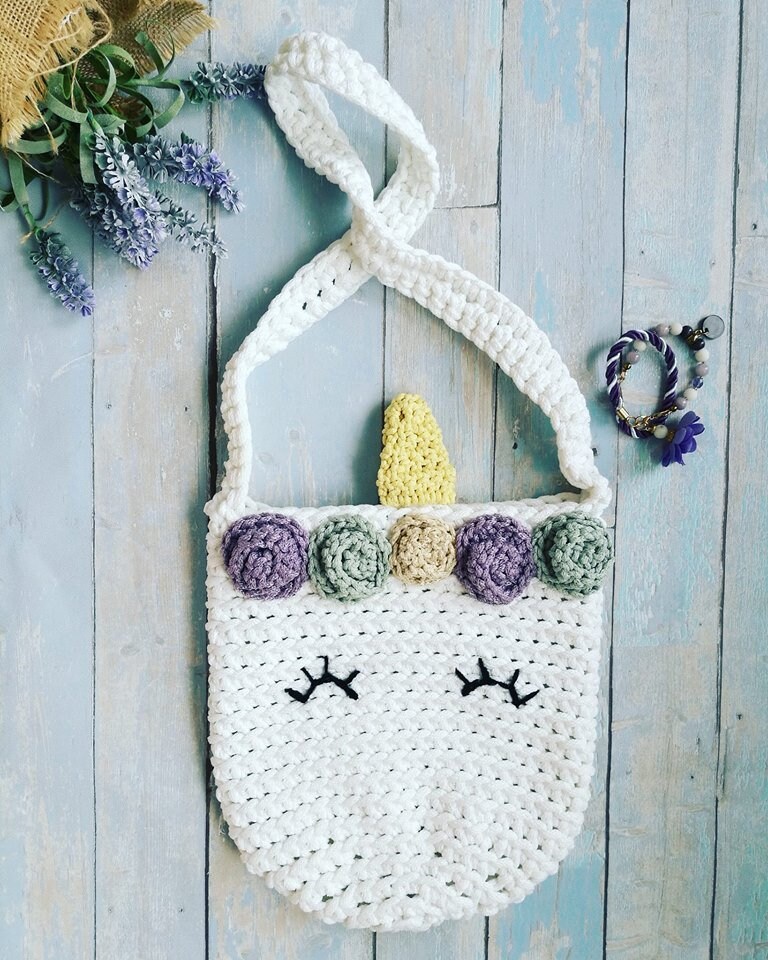 Einhorn Tasche, Mädchen Geschenk, Vorgibt Geldbeutel, Regenbogen Einhorn, Häkeltasche, Niedliches von EMiCraftsLT