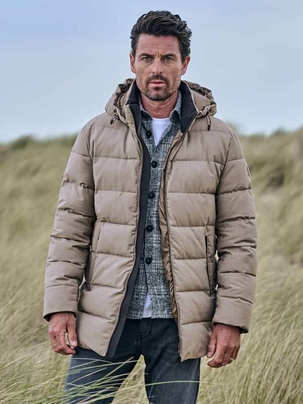 ENGBERS GERMANY Herren Jacke mit Funktionsdetails und innovativer Steppung Beige regular uni Kapuze von ENGBERS GERMANY
