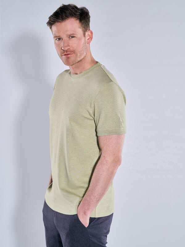 ENGBERS GERMANY Herren T-Shirt Baumwoll-Hightechmaterial Grün regular uni Rundhals von ENGBERS GERMANY