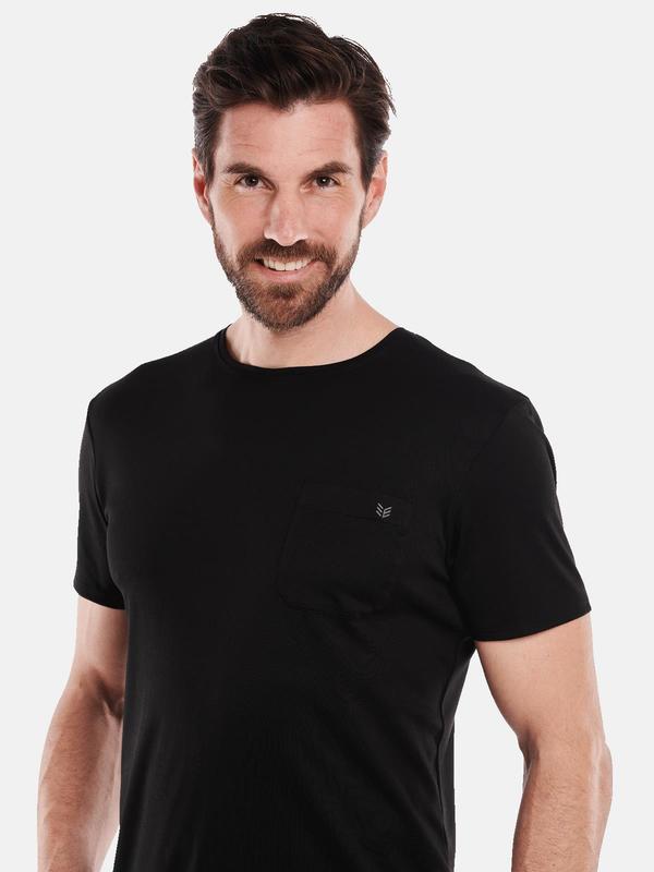 ENGBERS GERMANY Herren T-Shirt aus nachhaltiger Verarbeitung Schwarz regular uni Rollkragen von ENGBERS GERMANY
