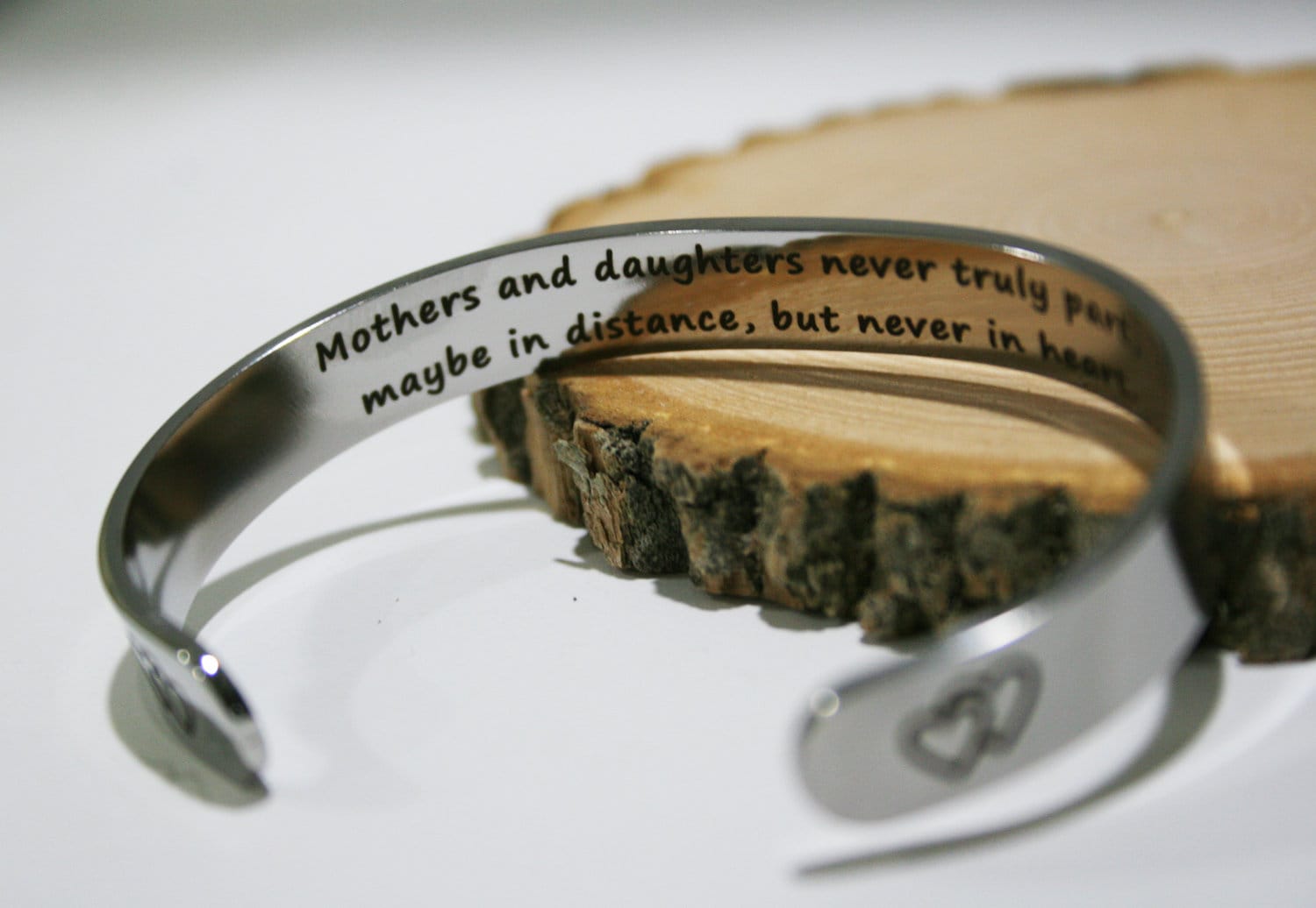 Muttertagsgeschenk - Mütter Und Töchter Nie Wirklich Teil Mutter Tochter Armbänder Schmuck von ENGRAVED4EVER