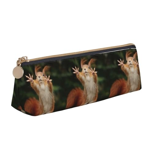 ENGhjes Federmäppchen aus Leder mit Eichhörnchen-Motiv, niedliches Federmäppchen mit Reißverschluss, für Jungen und Mädchen, Geschenk zum Schulanfang, weiß, Einheitsgröße, Kosmetiktasche von ENGhjes