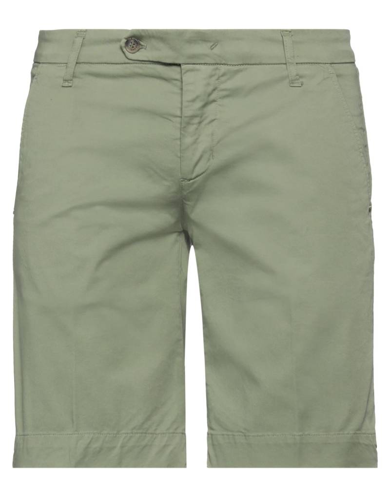 ENTRE AMIS Shorts & Bermudashorts Herren Grün von ENTRE AMIS