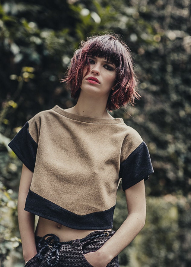 V Panel Crop Top Wollmischung, Made in Paris von EONParis