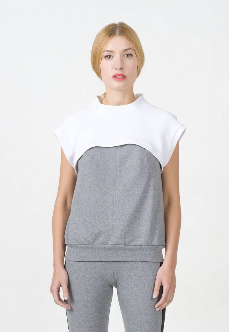 Zum Verkauf Stehen 2 Stück Top von EONParis