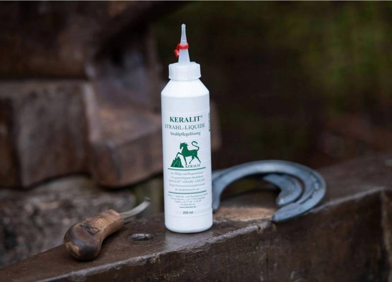 EPONA Hautpflege-Set KERALIT® STRAHL-LIQUIDE - Vorbeugung gegen Strahlzersetzung von EPONA
