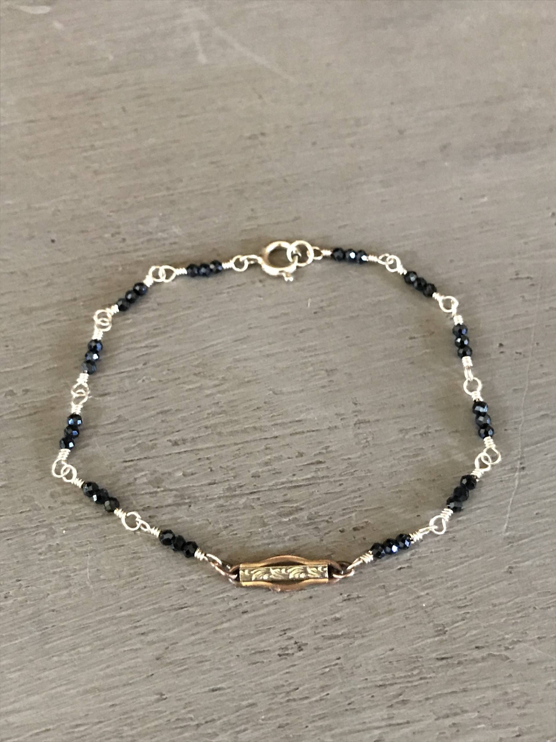 Feines Spinell Armband Antike Uhr Kettenglied, 14Kt Gold Fill von ERASevolved