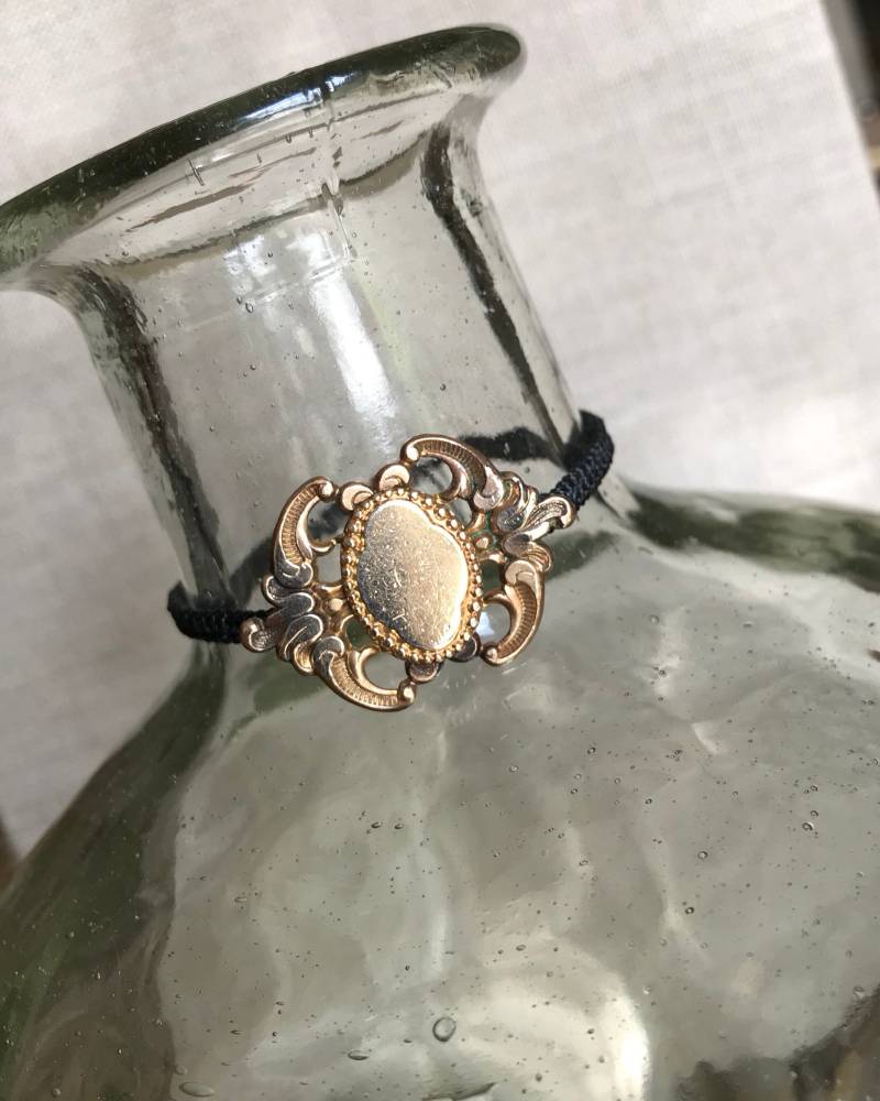 Knotty Bits - Geflochtenes Armband Antike Gürtelschnalle Walzgold Einzelstück Erasevolved von ERASevolved