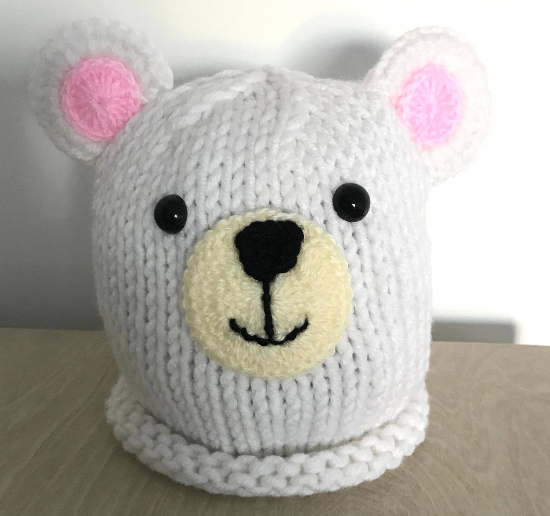 Teddy Bär Beanie Mütze, Weiß, Handgestrickte Jungen Mädchen Gestrickte Baby Wintermütze, Grobstrick, Größenverstellbar von ERICALILIDESIGNS