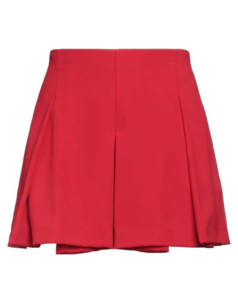ERMANNO DI ERMANNO SCERVINO Shorts & Bermudashorts Damen Rot von ERMANNO DI ERMANNO SCERVINO