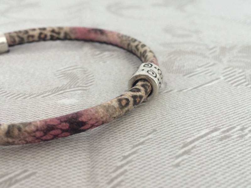 Herren-Geschenk-Armband, Für Ihn Schmuck, Armband Jungen, Eco Python Schnur Armband, Handgefertigt in Italien, Unisex, Geschenk Männer, Geschenk-Idee von ERYCOLLECTION