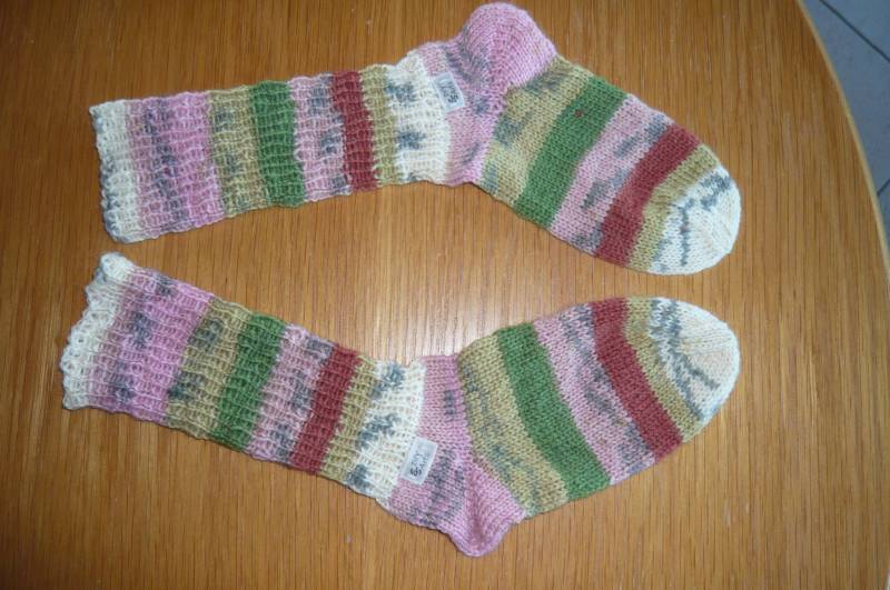 Socken Gr. 25/26 Handgestrickt Socken Gr. 25/26 Handgestrickt von ESDIYArts