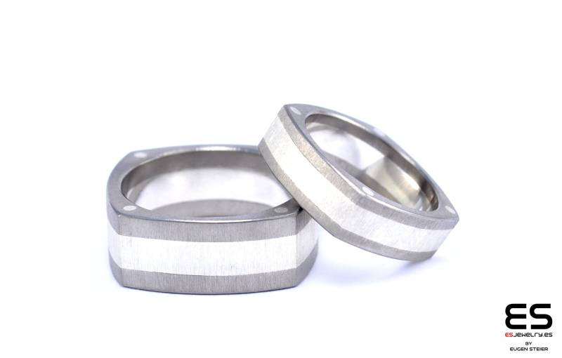 Moderne Eheringe Aus Titan Und Silber, Ausgefallene Eheringe, Elegante Titan Trauringe Titan, Silver Ringe, Ring Mann von ESJewelryBarcelona