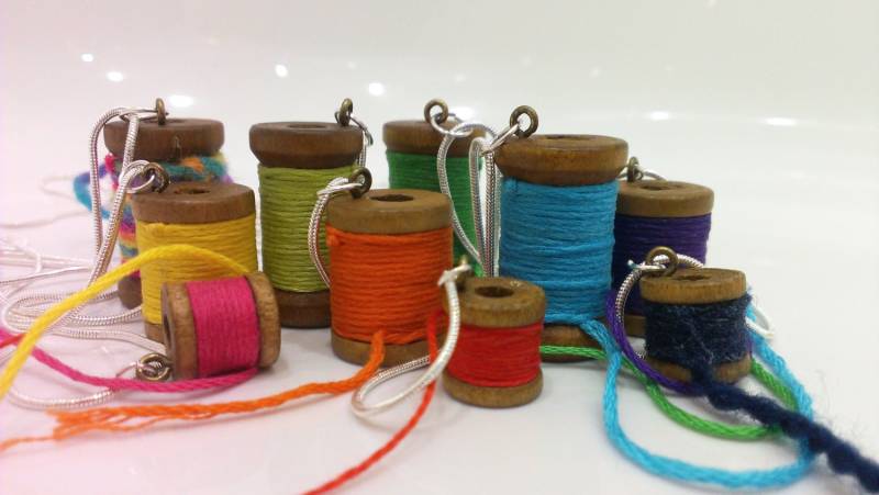 Bobbin Anhänger/Charm/Halskette von ESLartsandcrafts