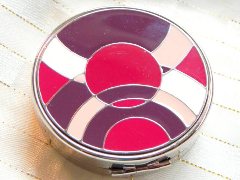 Estee Lauder Vintage Holiday Kompakt Leer Oder Voller Goldenen Schimmer Estee Lauder Vintage Holiday Kompakt Leer Oder Voller Goldenen Schimmer von ESTEEFINDS4U