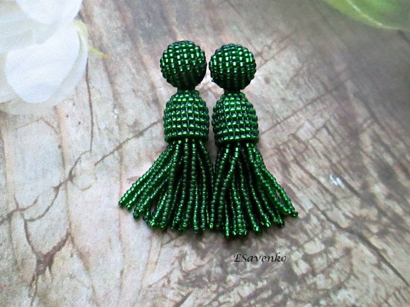 Grüne Oscar De La Renta Perlen Quasten Ohrringe Sterling Silber Ohrstecker, Handgemacht von ESavenko