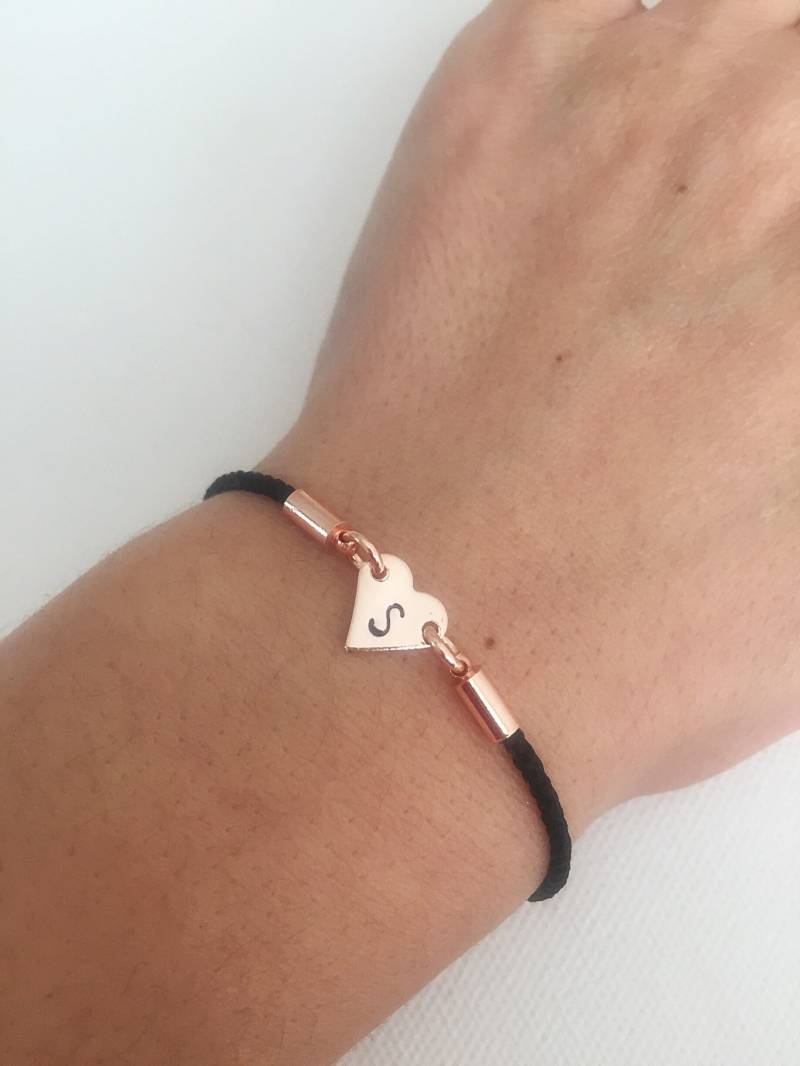 Personalisiertes Initial Herz Armband Einstellbares Freundschaftsgeschenk von ESjoradesign
