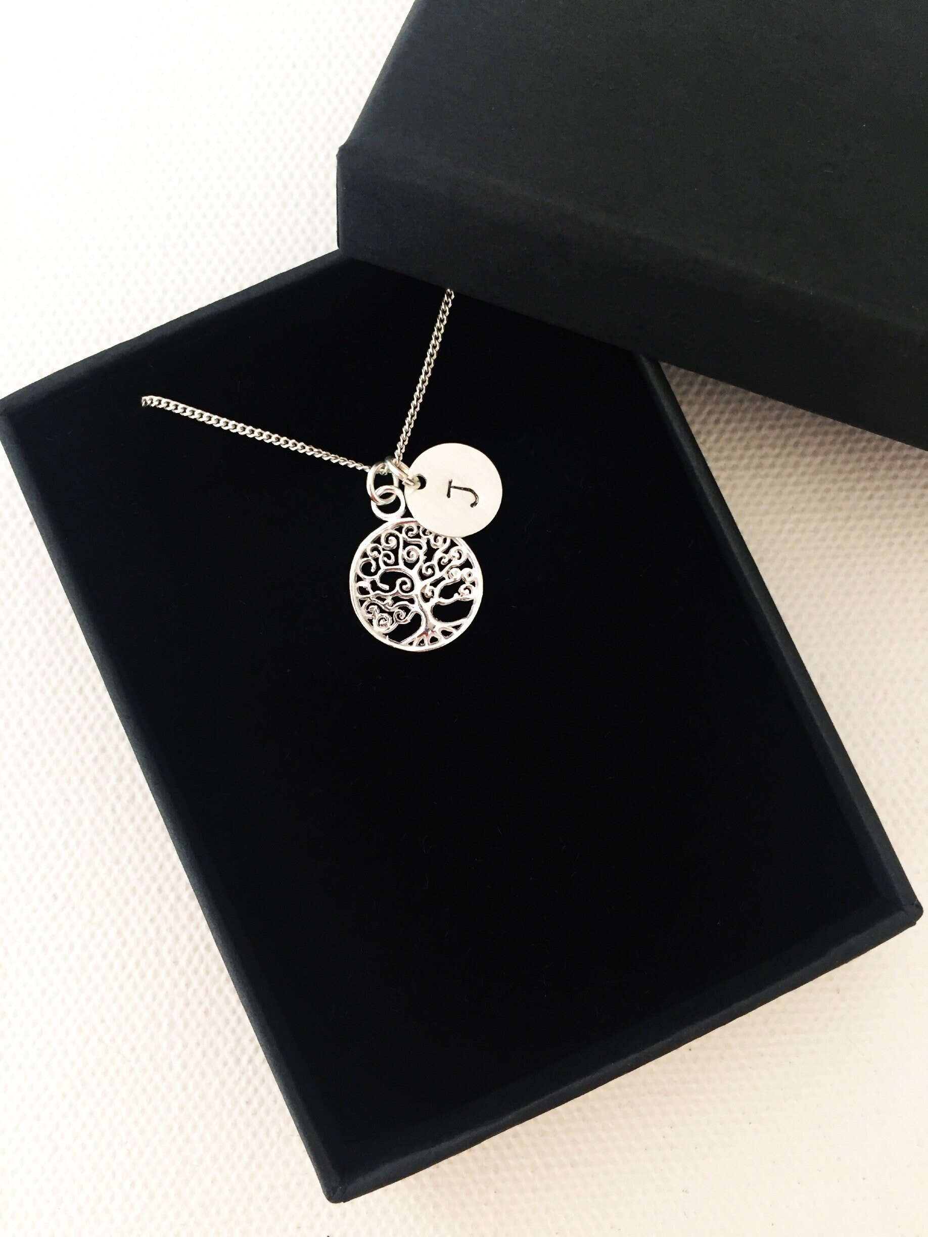 sterling Silber Baum Des Lebens Halskette Personalisierter Initial Anhänger von ESjoradesign