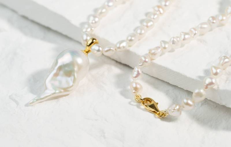 Natürliche Weiße Keshi Perlenkette Mit Barock Anhänger, Echte Gold-Hummerverschluss Brautjungfer Muttertagsgeschenk Natürliche Weiße Keshi Perlenkette Mit Barock Anhänger, Echte Gold-Hummerverschluss Brautjungfer Muttertagsgeschenk von ETCJewelryInc